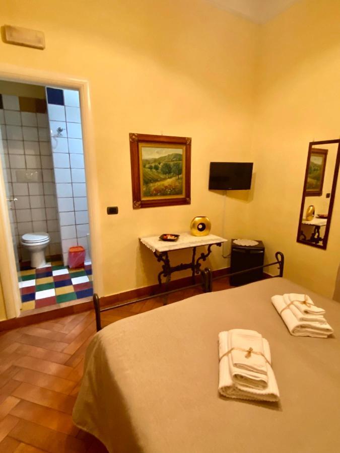 B&B Conte Cavour Napoli Eksteriør bilde