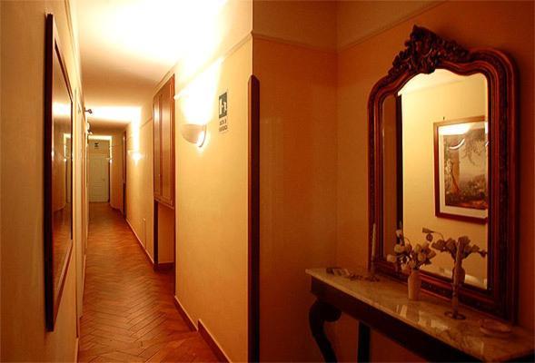 B&B Conte Cavour Napoli Eksteriør bilde